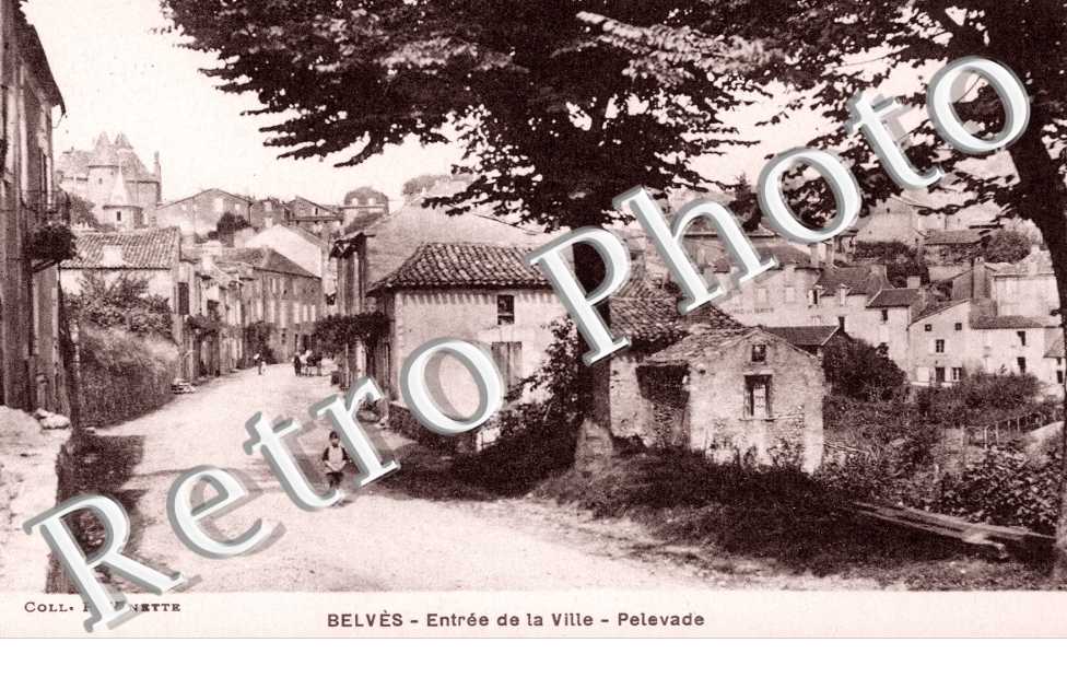 Entree de la ville - Pelevade