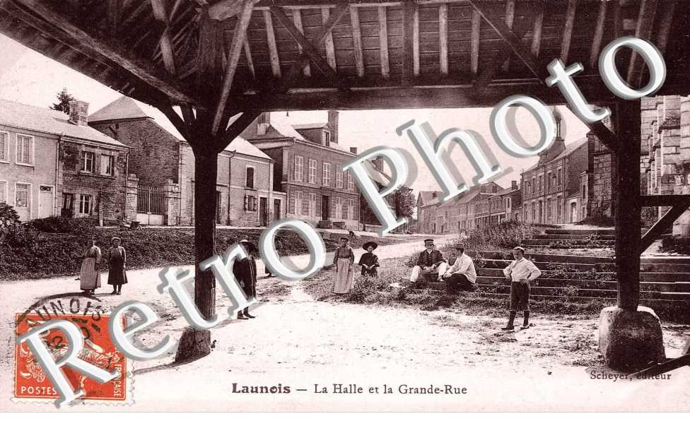 la halle et la Grande Rue