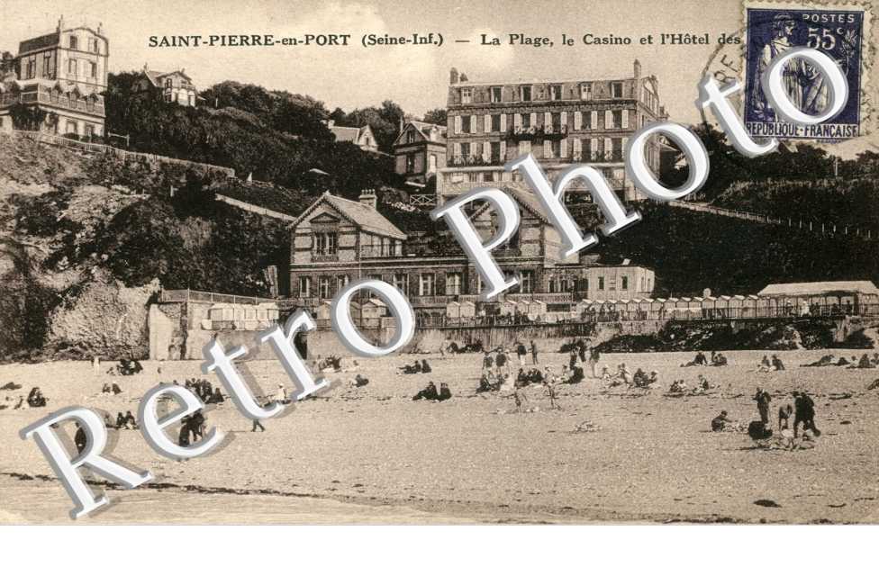 La plage, le casino et l'Hôtel
