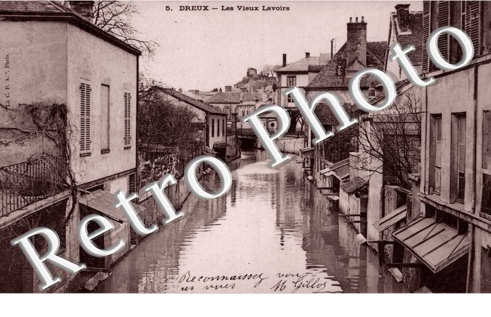 LES VIEUX LAVOIRS