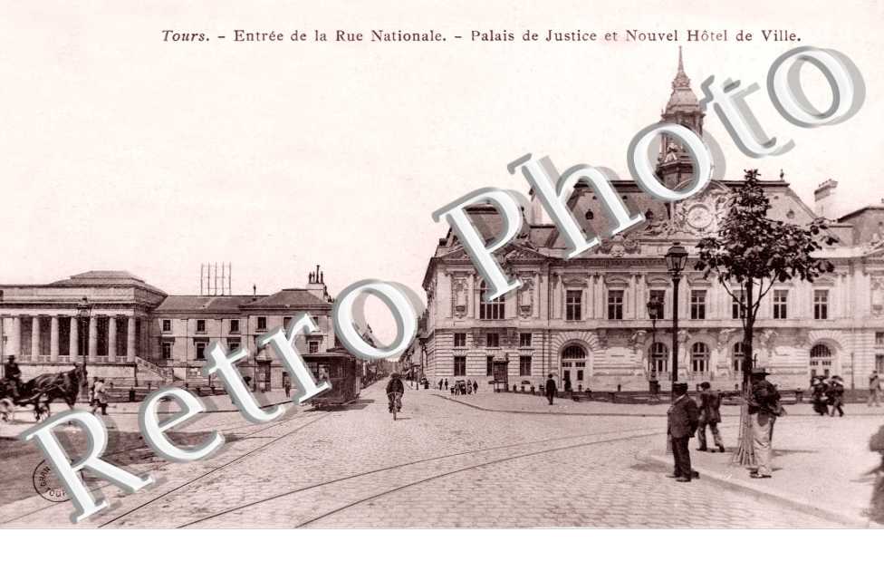 Entrée de la Rue Nationale - Palais de Justiice et Nouvel Hôtel de Ville