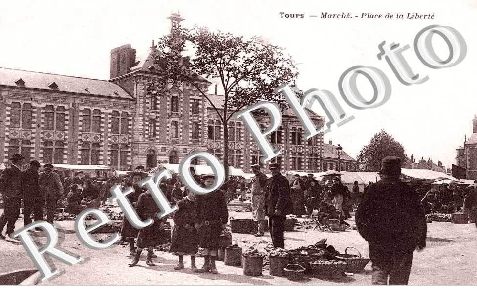 Marche Place de la Liberte
