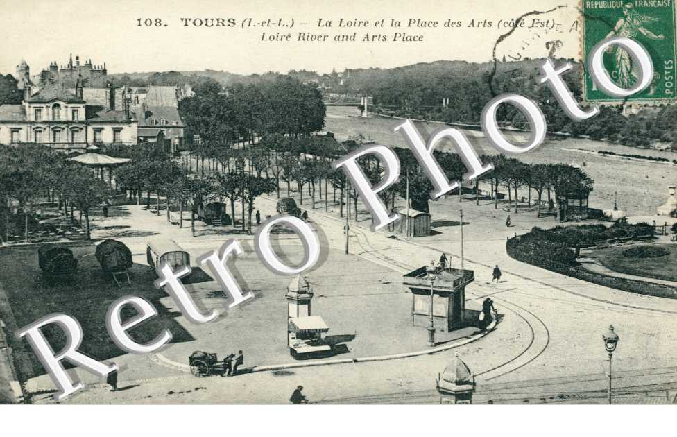 La Loire et la Place des Arts