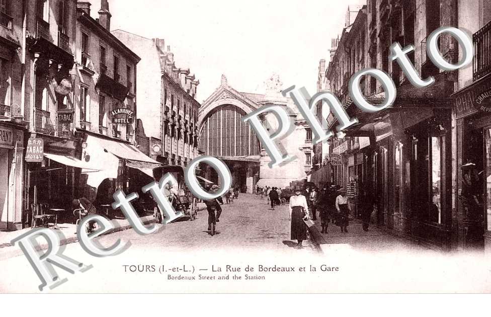 LA RUE DE BORDEAUX ET LA GARE