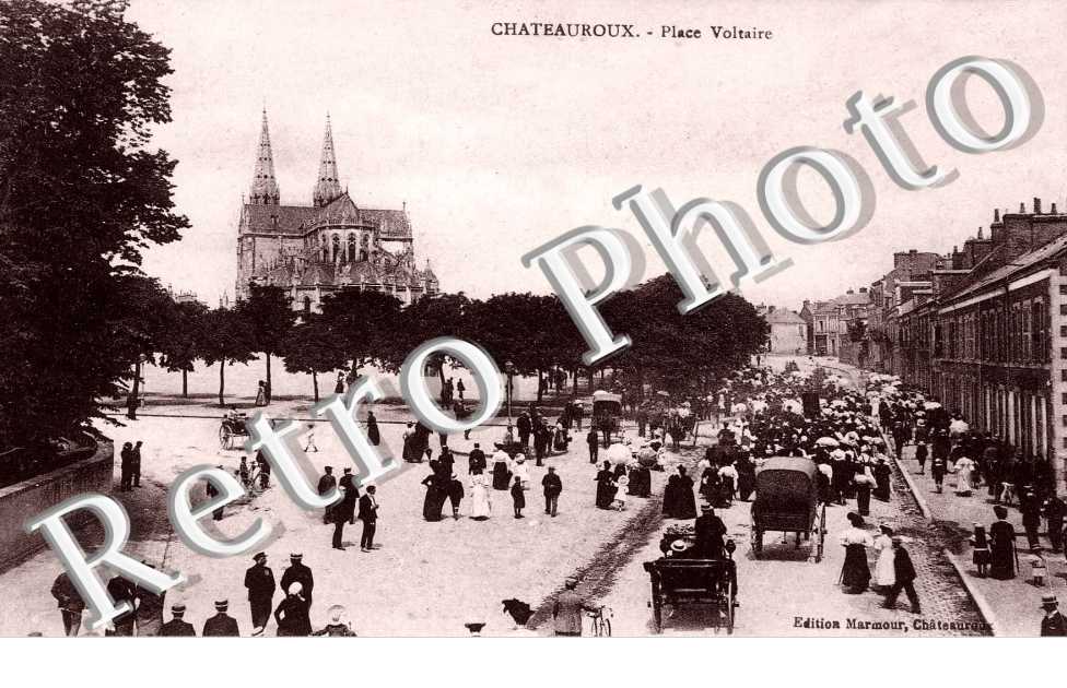 PLACE VOLTAIRE
