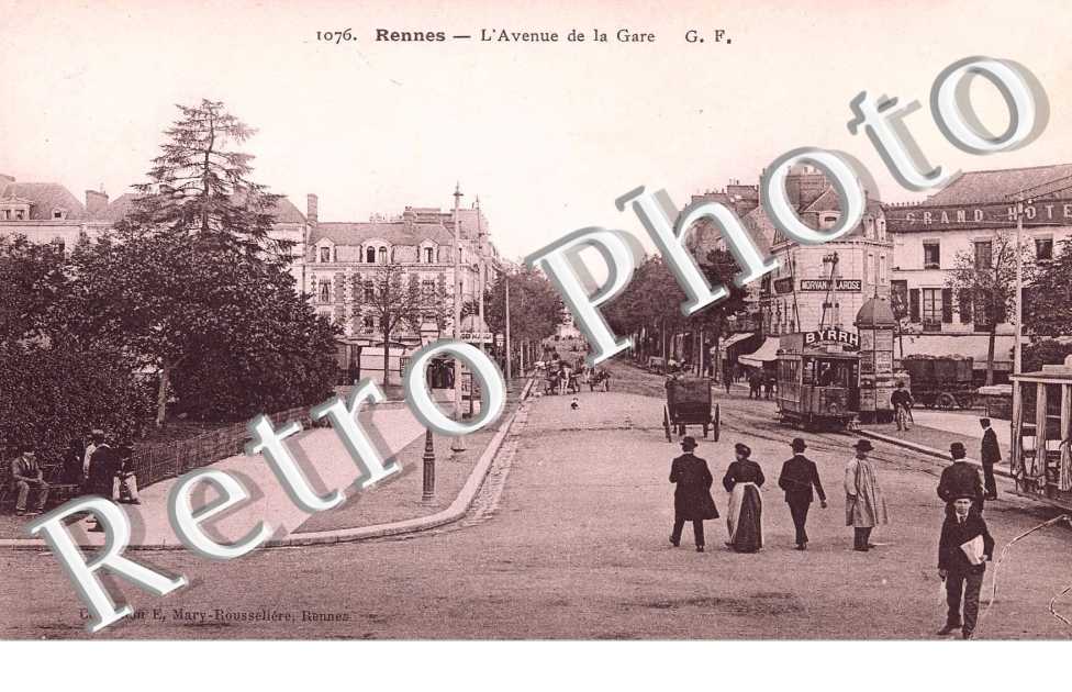 L'AVENUE DE LA GARE - Jean-Janvier (avenue)