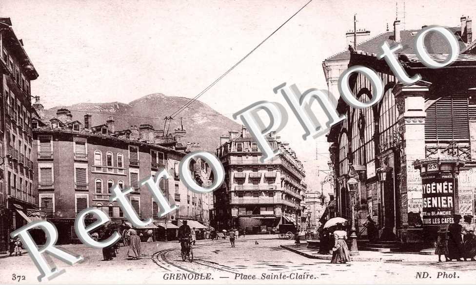 PLACE STE CLAIRE