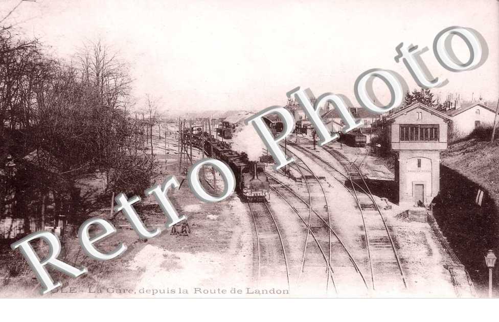 LA GARE, DEPUIS LA ROUTE DE LANDON