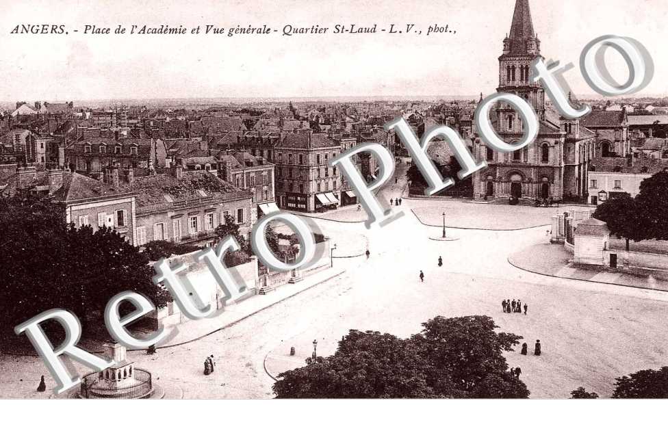 place de l'academie Quartier Saint Laud