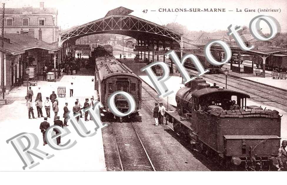 LA GARE - INTERIEUR