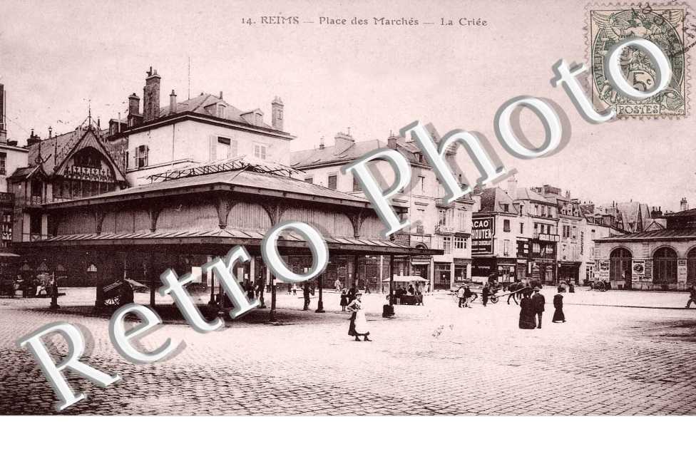 PLACE DES MARCHES - LA CRIEE