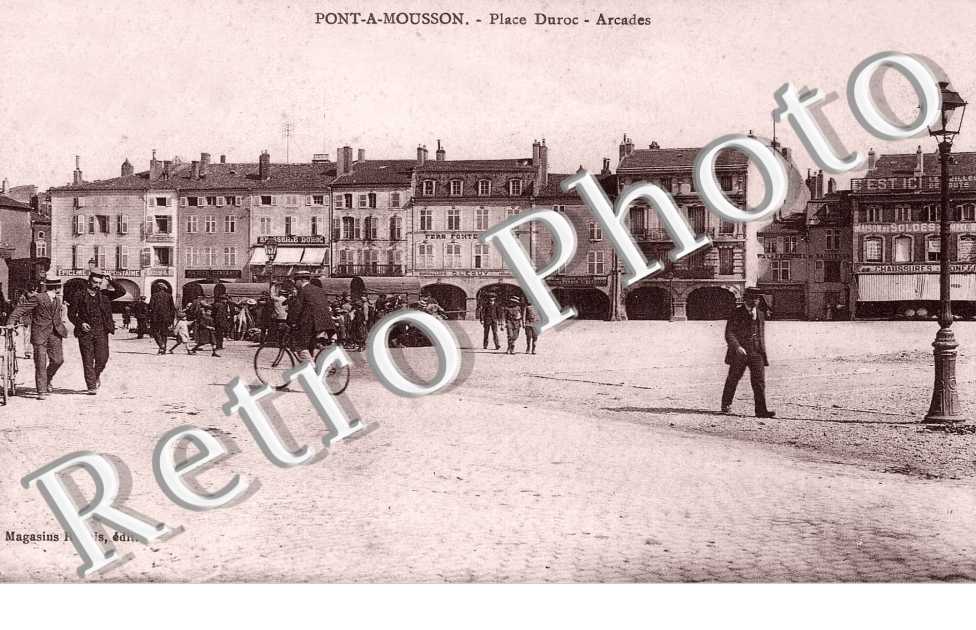 la place Duroc -Arcades
