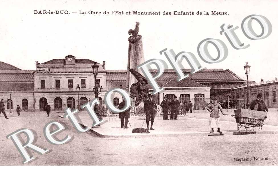 Gare de l'Est et Monument des Enfants de la Meuse