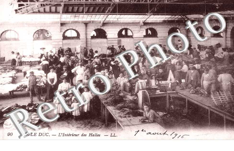 INTERIEUR DES HALLES