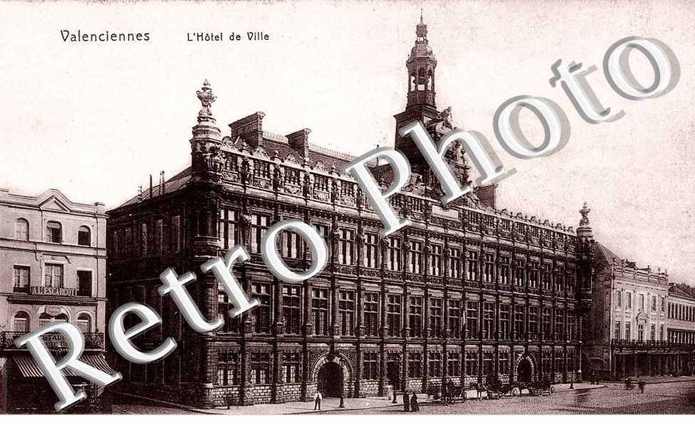 HOTEL DE VILLE