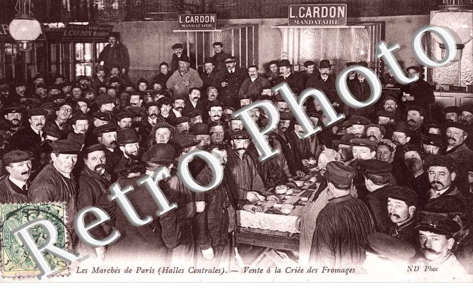 LES HALLES vente a la criee des fromages L. Cardon mandataire