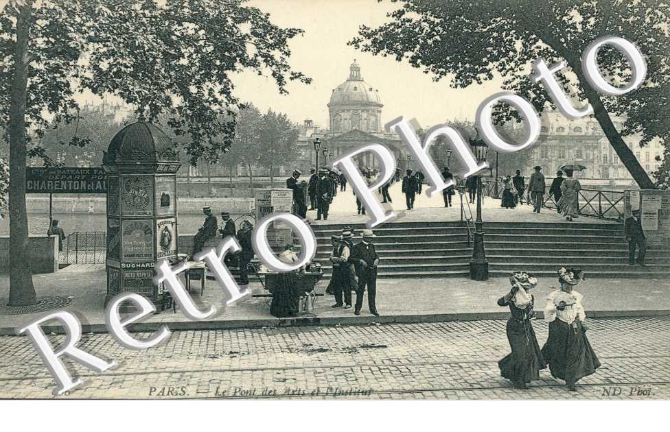 LE PONT DES ARTS ET L'INSTITUT