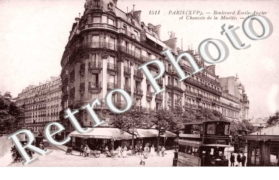 Boulevard Emile Augier et Chaussee de la Muette