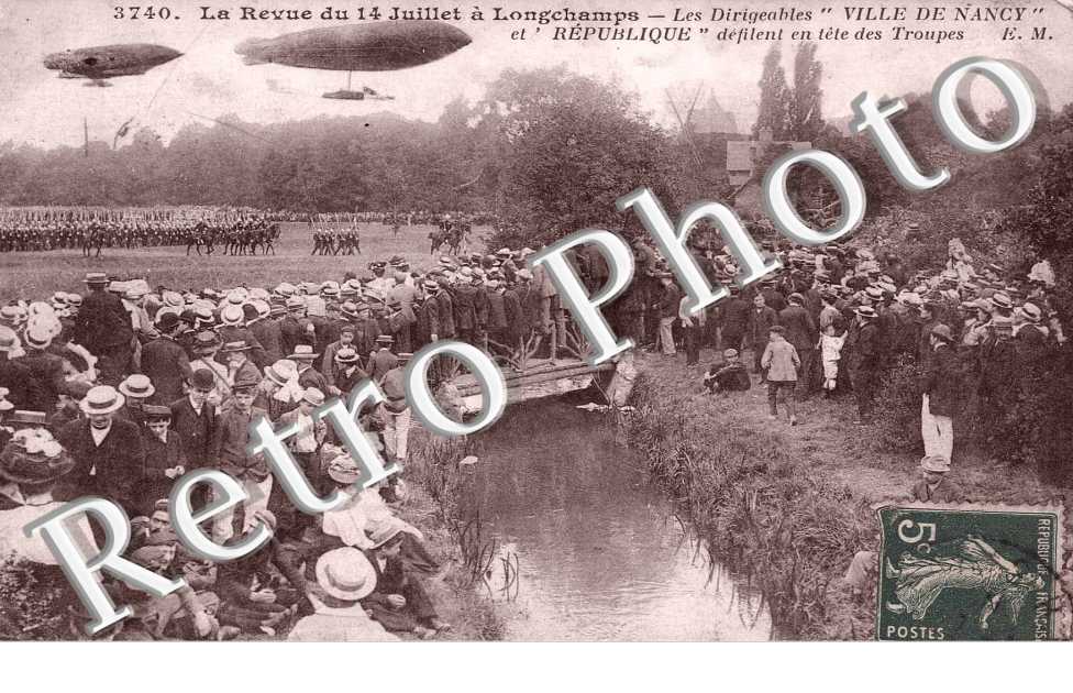 LA REVUE DU 14 JUILLET A LONGCHAMPS  LES DIRIGEABLES