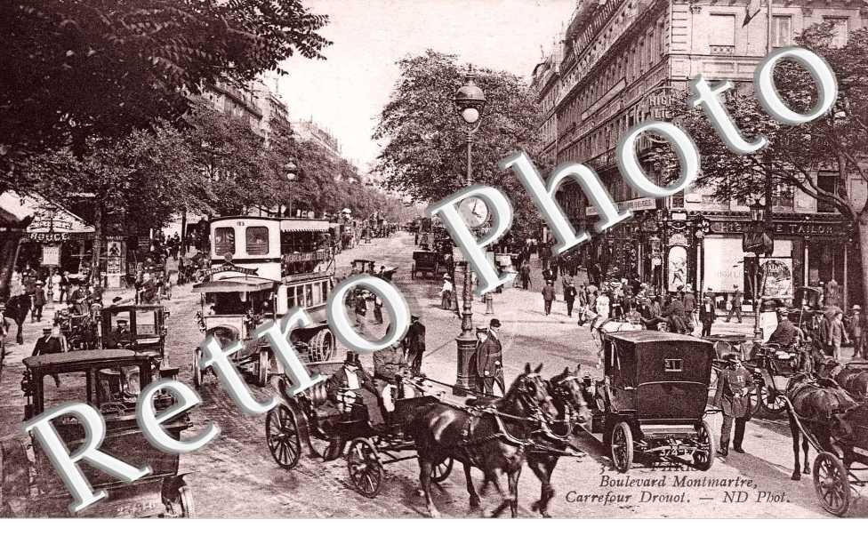 BOULEVARD MONTMARTRE  CARREFOUR DROUOT