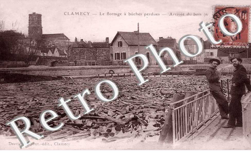 le flottage a buches perdues - arrivee du bois