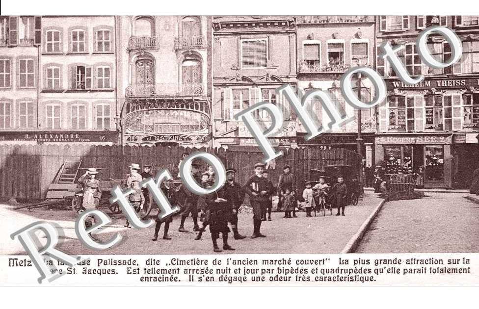 La Fameuse Palissade dite "Cimetiere de l'Ancien Marche Couvert"