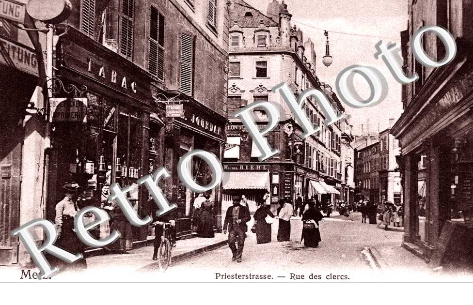 RUE DES CLERCS