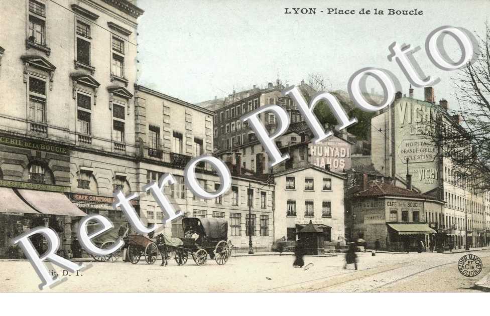 PLACE DE LA BOUCLE 