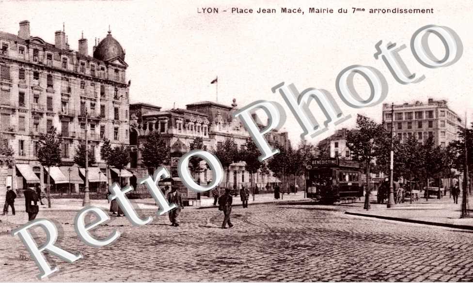 Place Jean Macé