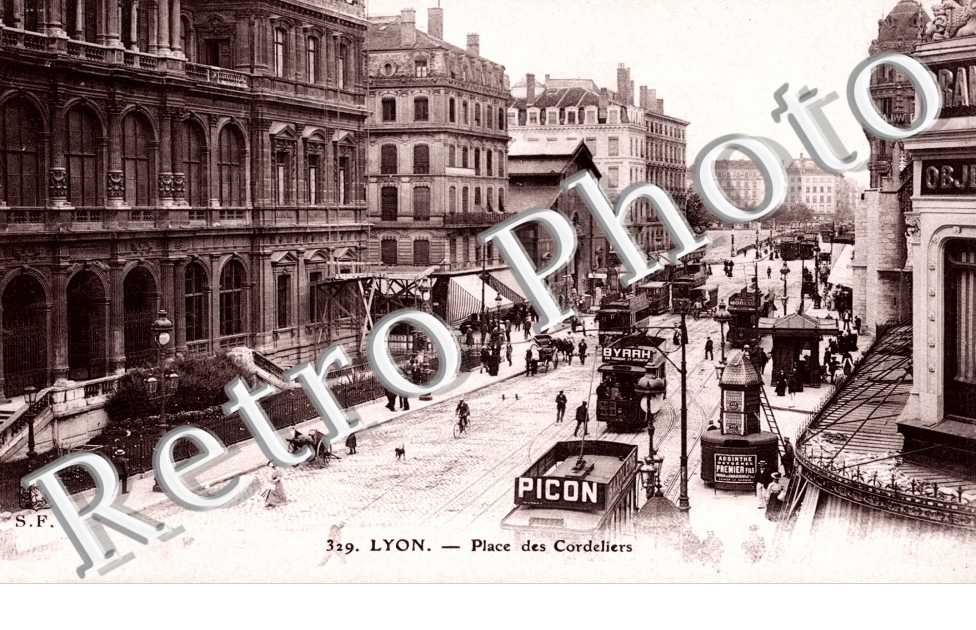 PLACE DES CORDELIERS