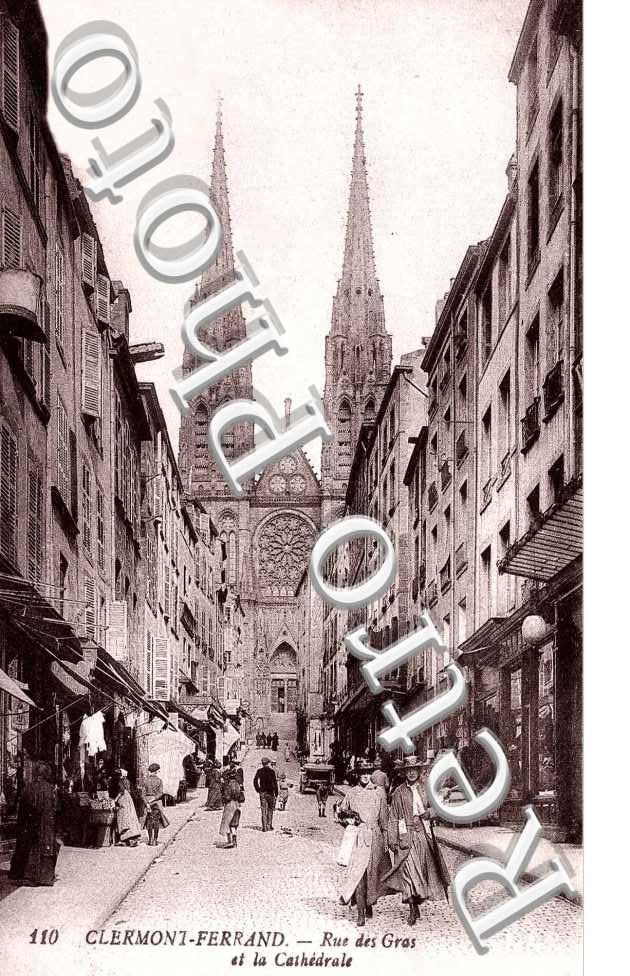 rue des Gras et la Cathrale