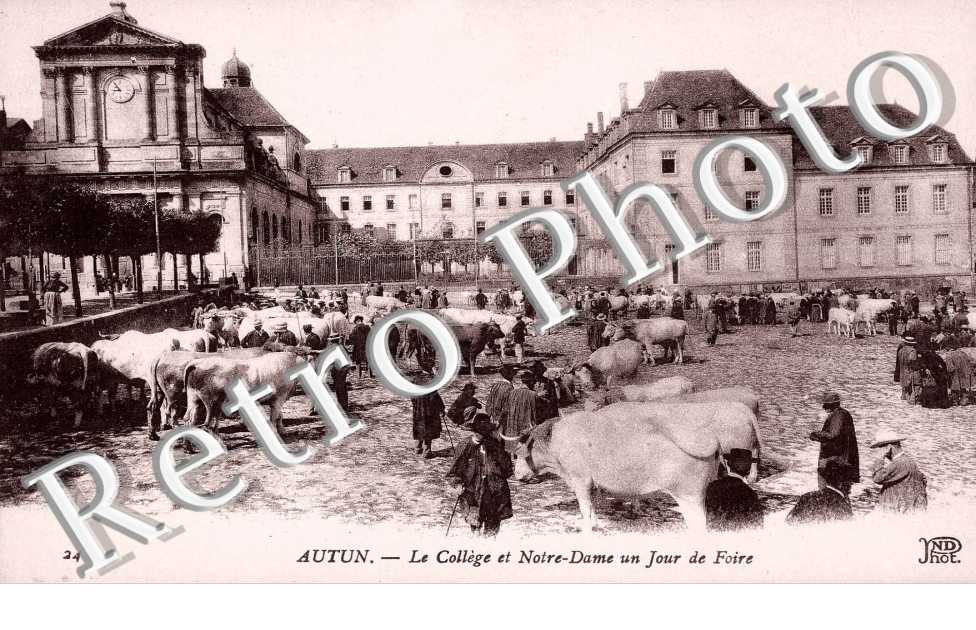 Le college et notre Dame un jour de foire