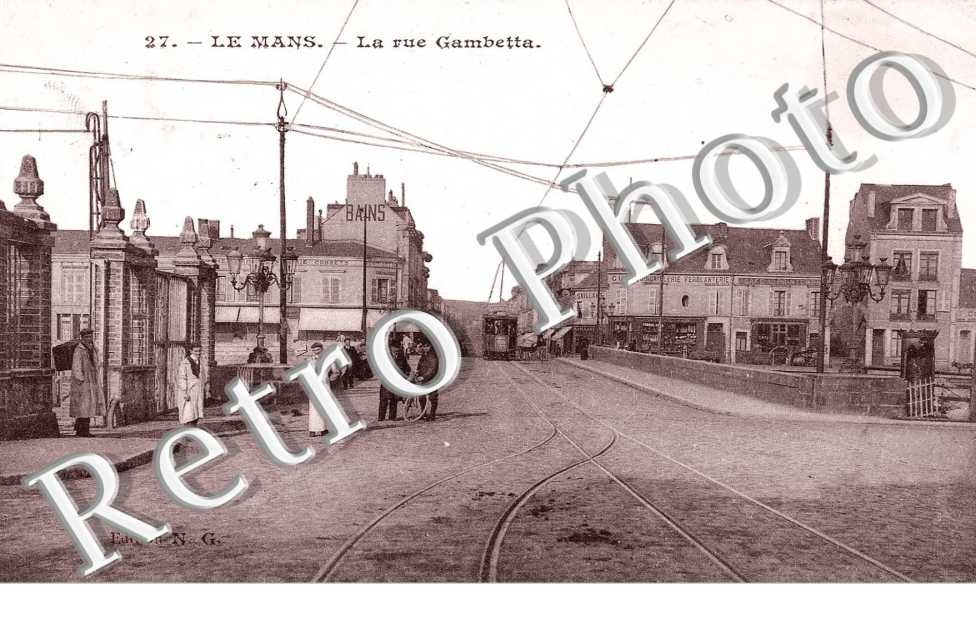 LA RUE GAMBETTA