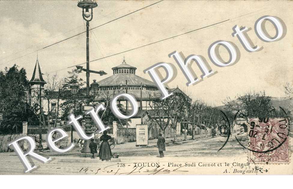 Place Sadi Carnot et le Cirque