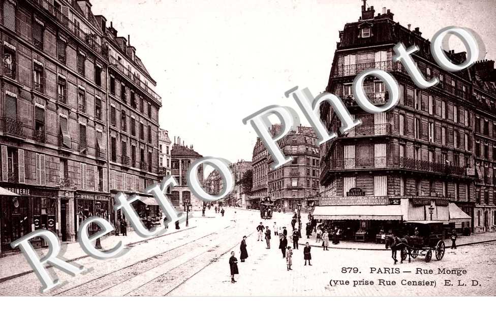 RUE MONGE (vue prise rue Censier)