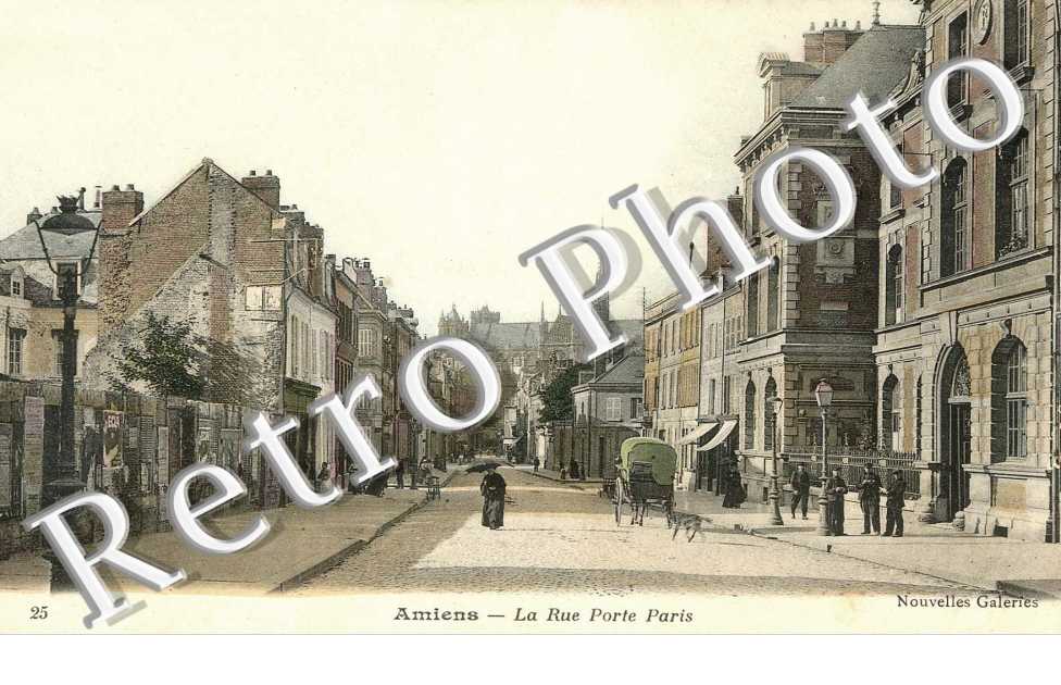 LA RUE PORTE DE PARIS