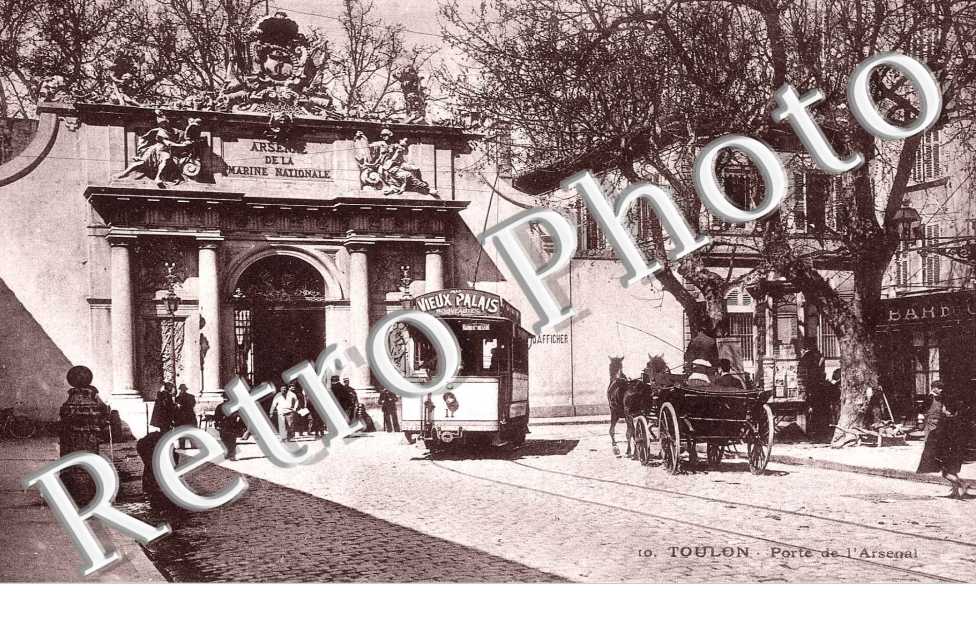 PORTE DE L'ARSENAL
