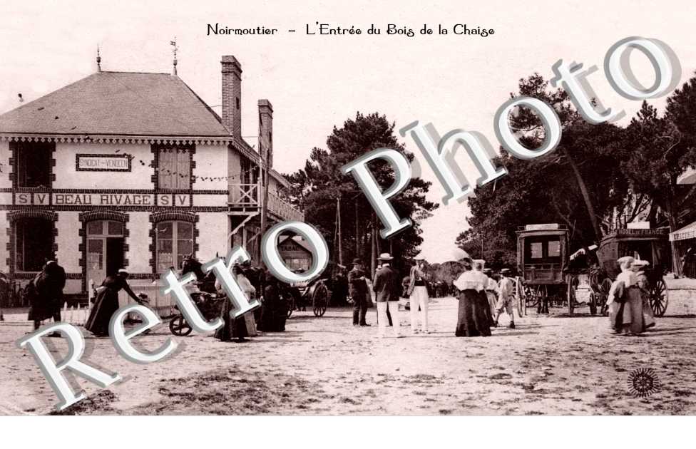L'entree du Bois de la Chaise