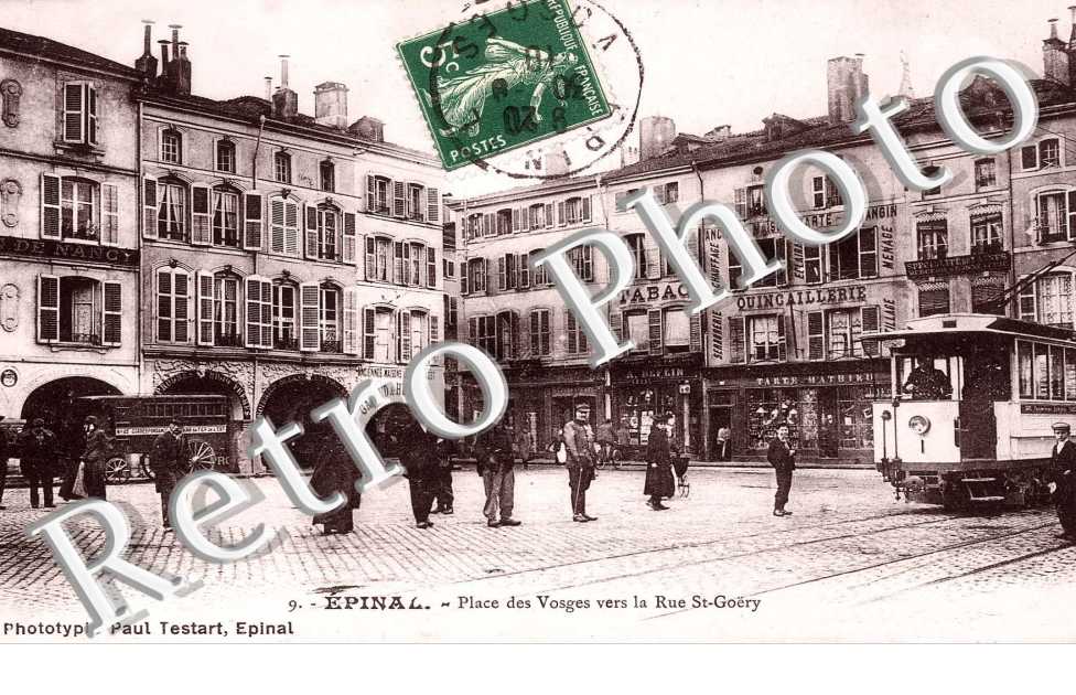 La Place des Vosges vers la rue de Saint Goëry