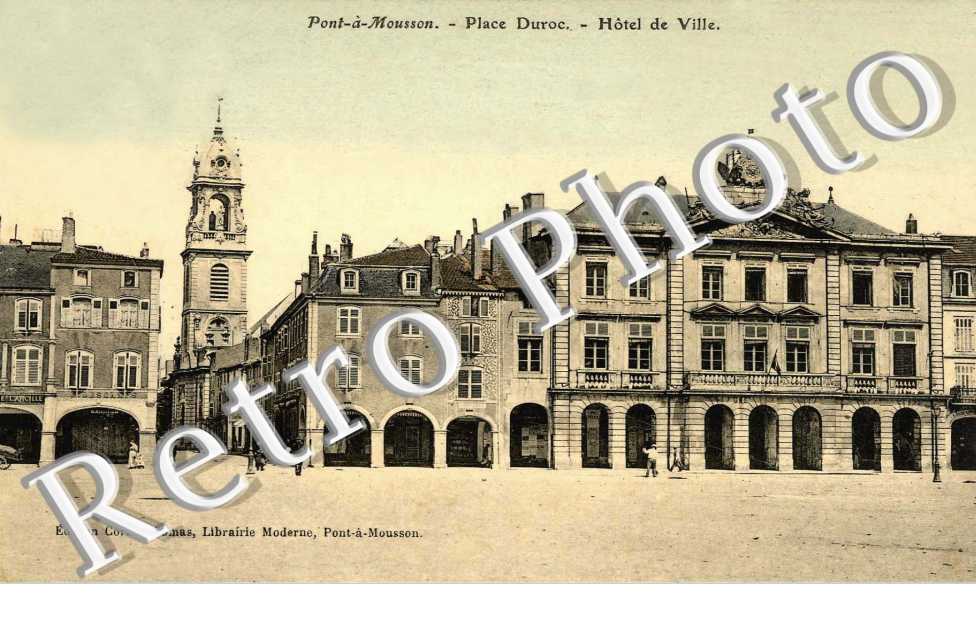 la place Duroc - Hotel de Ville