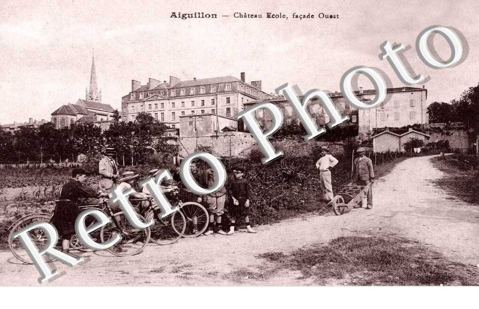 CHATEAU ECOLE