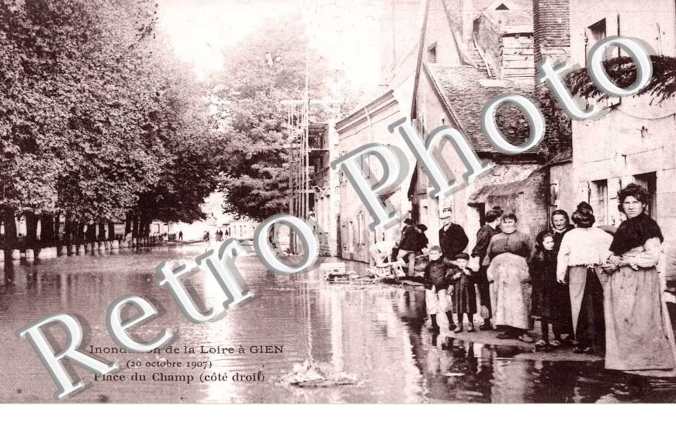 place du champ cote droit - 20 octobre 1907