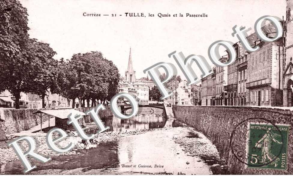 LES QUAIS ET LA PASSERELLE