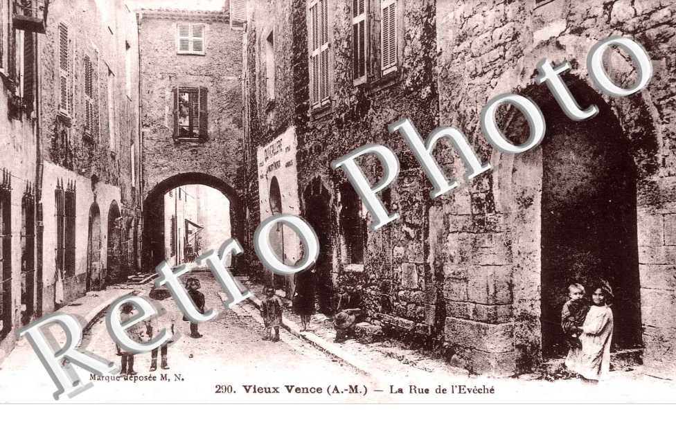 Rue de l'Eveche