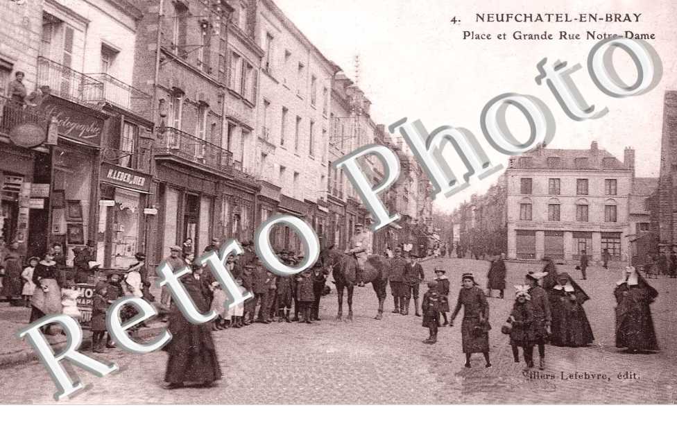 la Place et Grande-Rue Notre-Dame