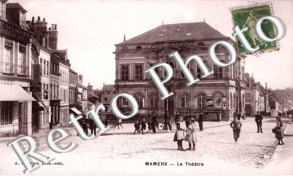 LE THEATRE