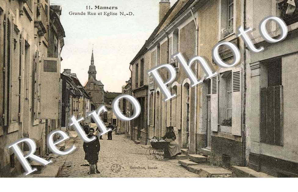 Grande rue et eglise (couleur)
