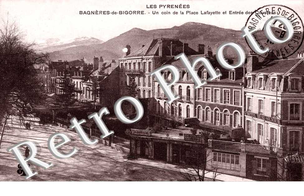 UN COIN DE LA PLACE