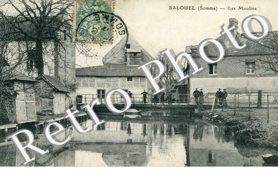 Les Moulins