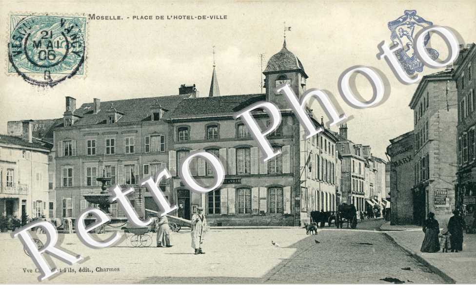 Place de l'Hotel de Ville
